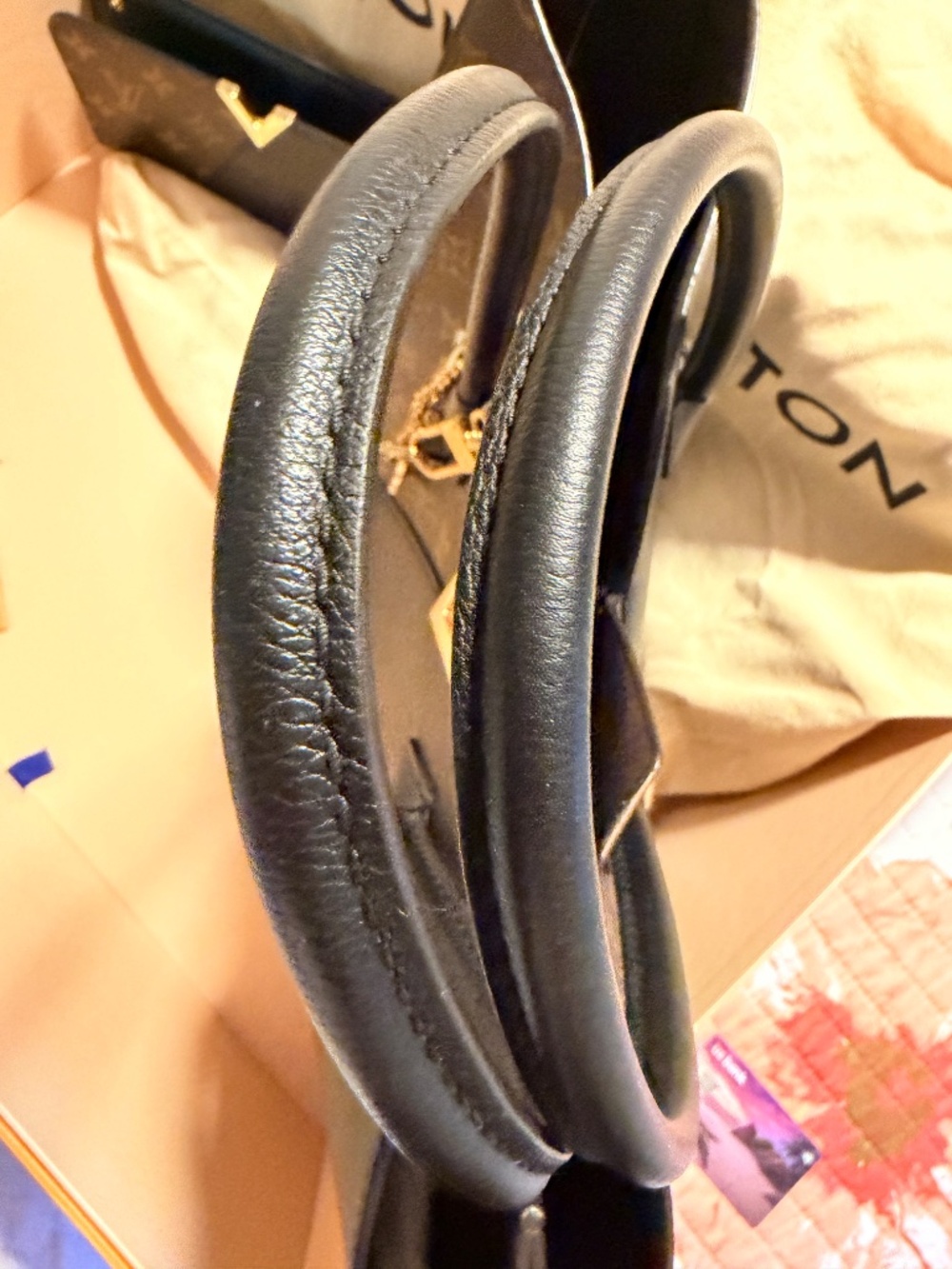 Handbag - Picture 7 of 13